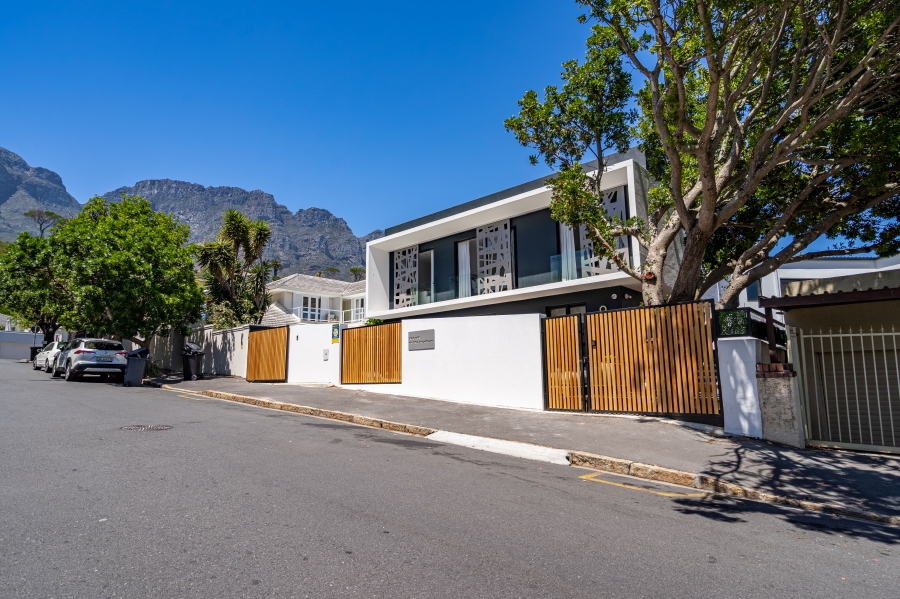 3 Bedroom Property for Sale in Camps Bay Western Cape